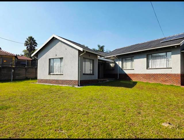 3 BEDROOM HOUSE FOR SALE IN NORKEM PARK